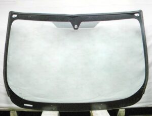 Ford Ecosport 2013 - Windscreen with Fitment