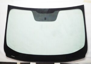 Renault Kadjar 16/ Windscreen with Fitment