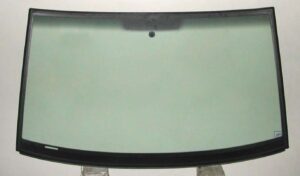 Volkswagen Caravelle 04/ Windscreen with Fitment