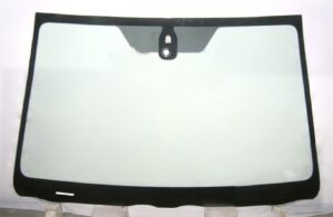 Toyota Avensis 4d Sedan 2003-09 Windscreen with Fitment