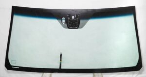 Toyota Landcruiser FJ200/Lexus LX570 5dr SUV 2016- Windscreen with Fitment