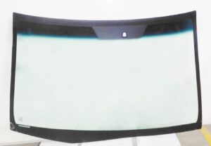 Honda FR-V 2005 - Windscreen with Fitment